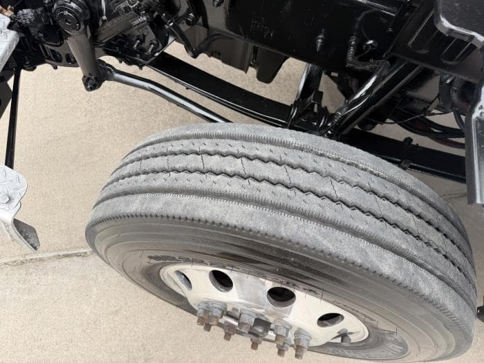 2023 Peterbilt 567 — photo 18