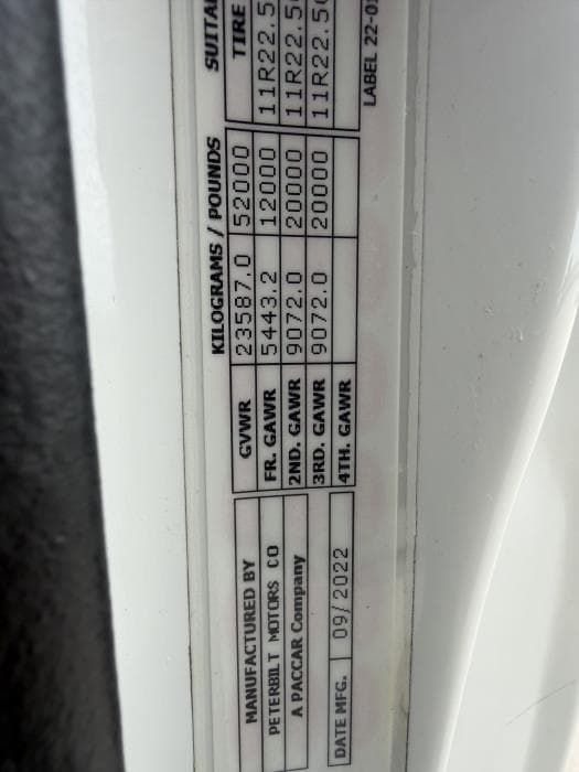 2023 Peterbilt 567 — photo 27