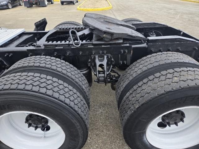 2018 Peterbilt 579 — photo 18