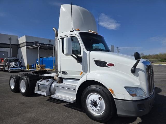 2018 Peterbilt 579 — photo 4