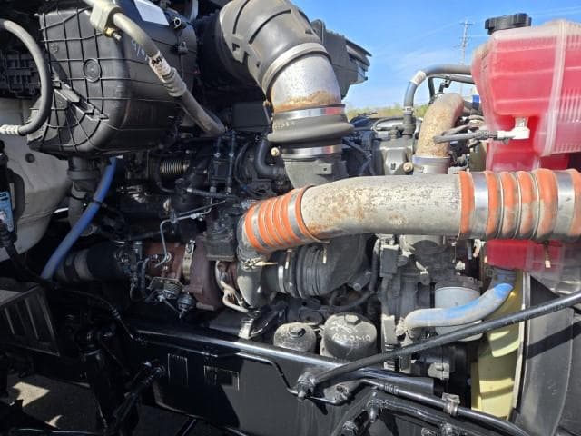 2018 Peterbilt 579 — photo 20