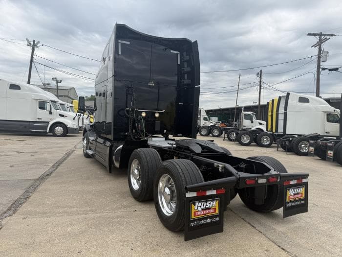 2022 Peterbilt 579 — photo 36