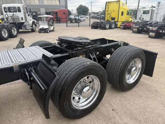 2022 Peterbilt 579 — photo 43