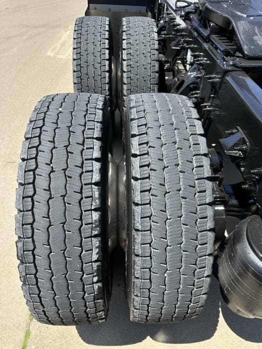 2024 Peterbilt 389 — photo 19