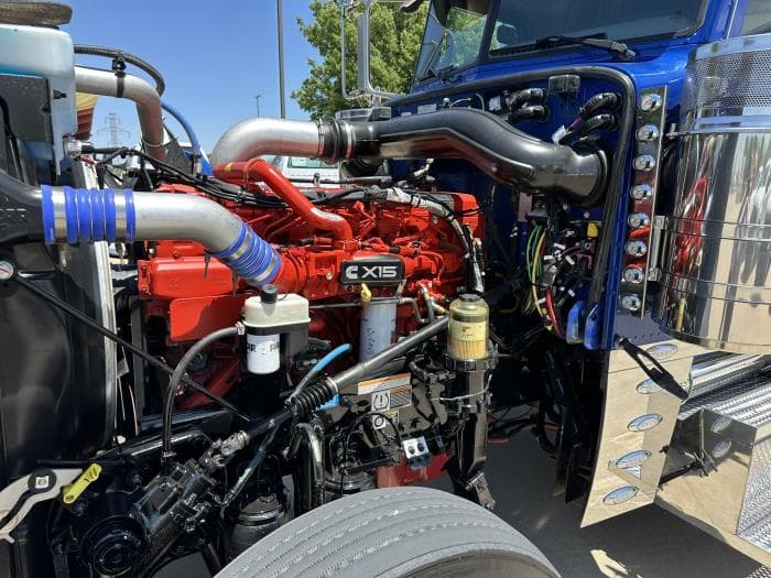 2024 Peterbilt 389 — photo 16