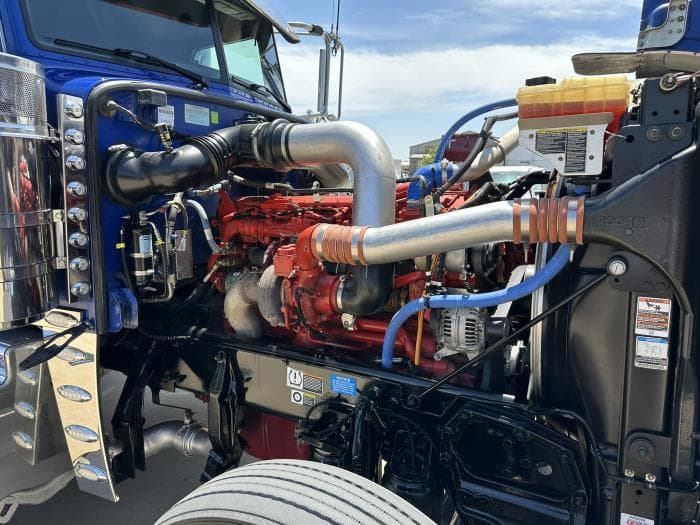 2024 Peterbilt 389 — photo 17