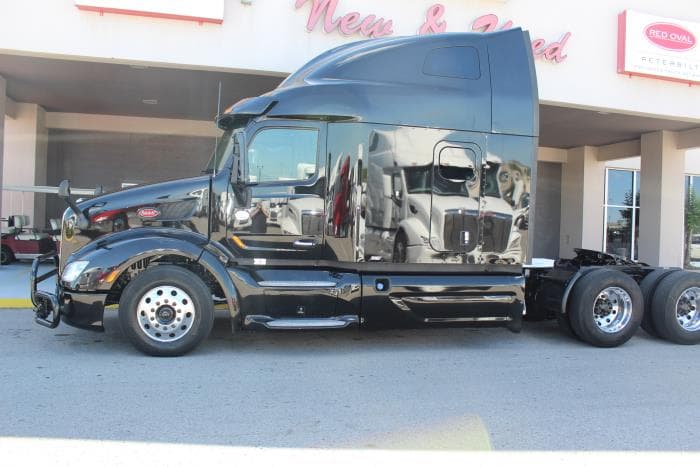 2022 Peterbilt 579 — photo 4