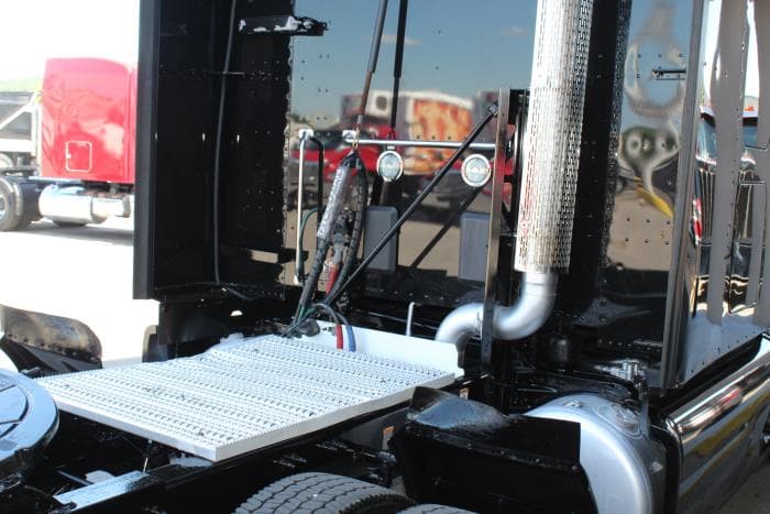 2022 Peterbilt 579 — photo 7