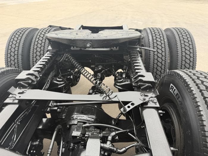 2020 Peterbilt 579 — photo 15