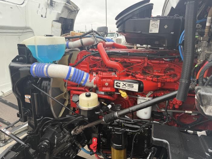 2020 Peterbilt 579 — photo 18