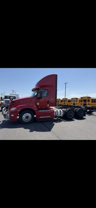 2020 International LT — photo 6