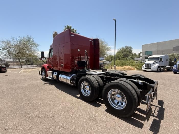 2022 Peterbilt 579 — photo 4