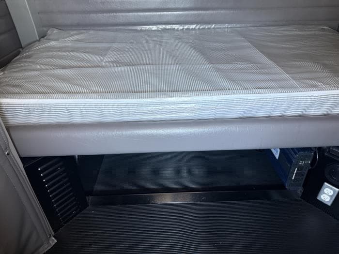 2022 Peterbilt 389 — photo 14