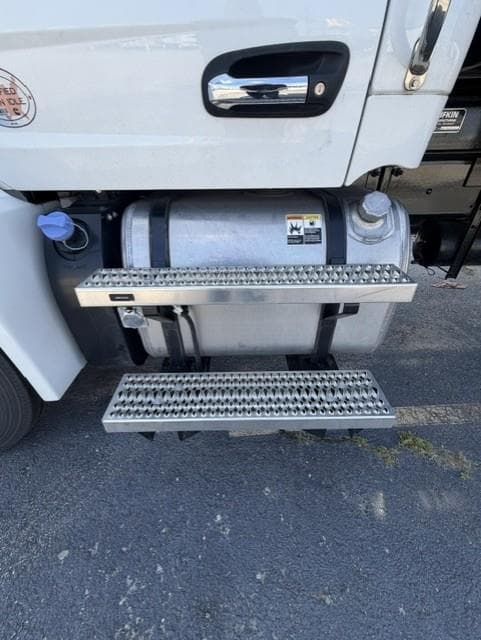 2025 Peterbilt 537 in Dallas, TX — photo 11