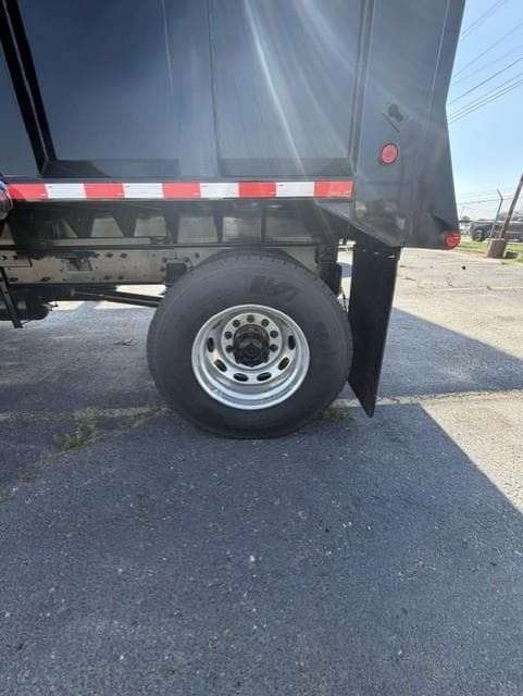 2025 Peterbilt 537 in Dallas, TX — photo 12