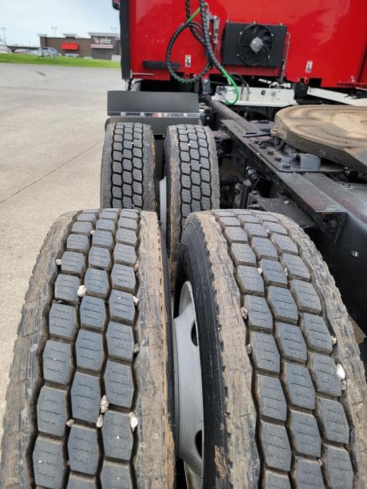 2019 Peterbilt 579 — photo 10