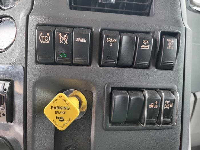 2019 Peterbilt 579 — photo 17
