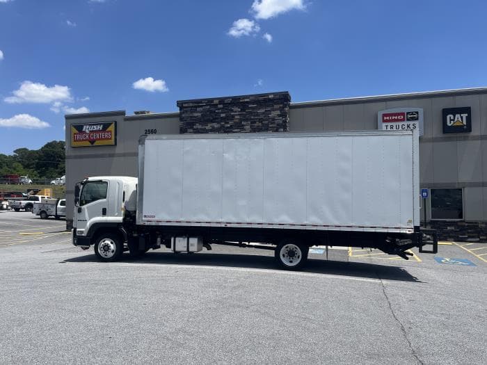 2023 Isuzu FTR — photo 9
