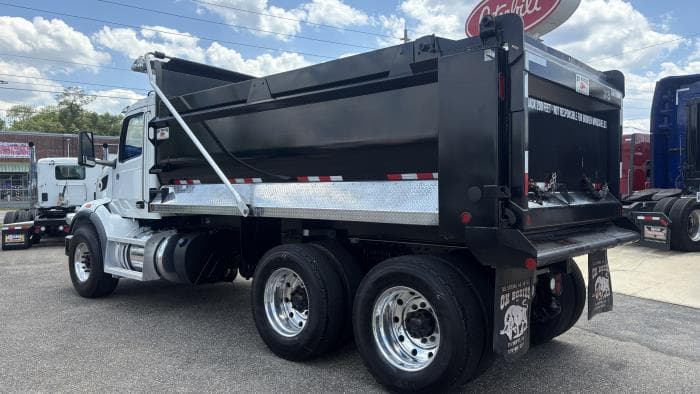 2025 Peterbilt 567 — photo 4