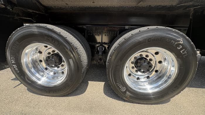 2025 Peterbilt 567 — photo 23