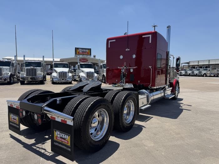 2027 Peterbilt 589 in Houston, TX — photo 10