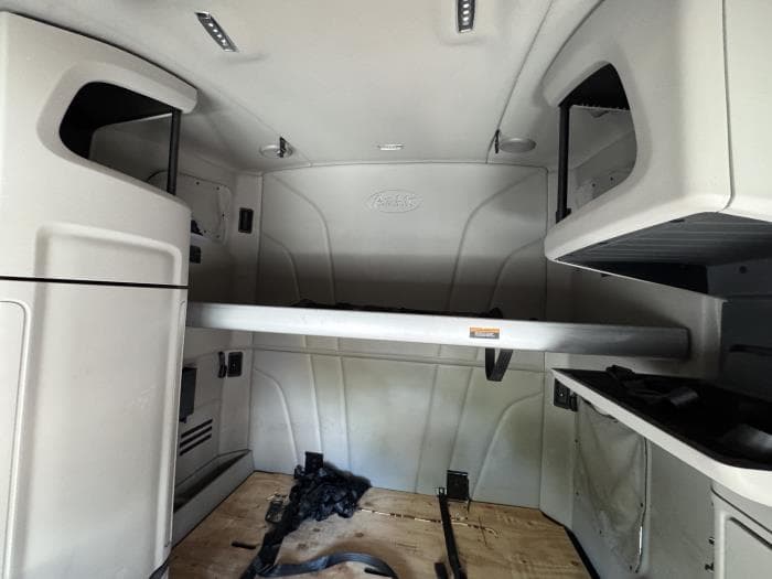 2021 Peterbilt 579 — photo 14