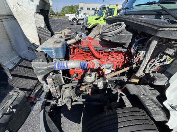 2021 Peterbilt 579 — photo 26