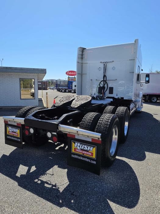 2022 Peterbilt 579 — photo 14