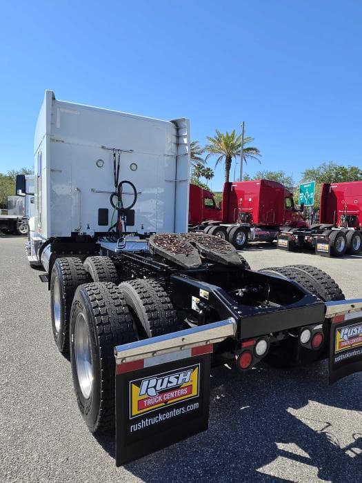 2022 Peterbilt 579 — photo 15