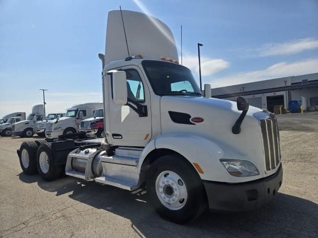 2018 Peterbilt 579 — photo 4