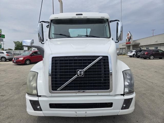 2016 Volvo VNL 300 — photo 3