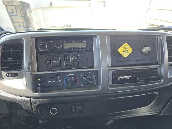 2018 Hino 268 — photo 12