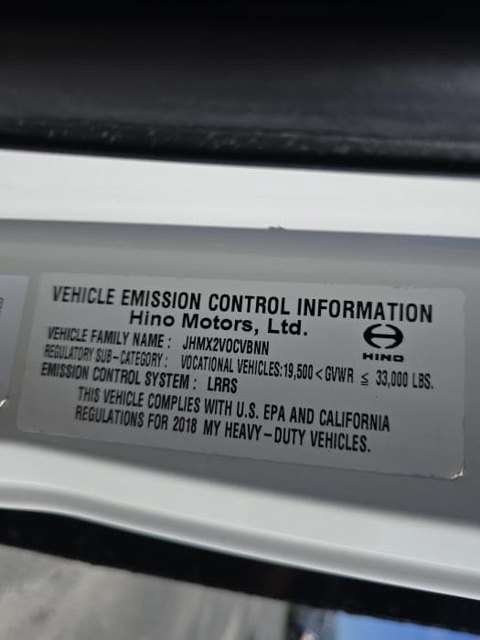 2018 Hino 268 — photo 41