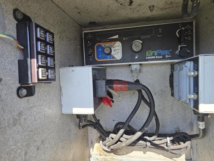 2018 Hino 268 — photo 22