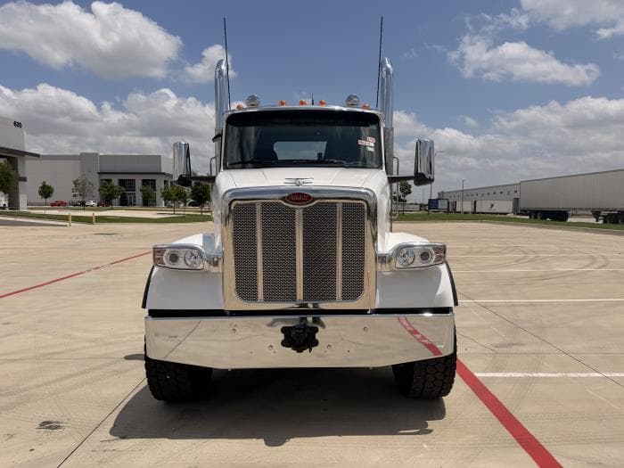 2027 Peterbilt 567 — photo 3