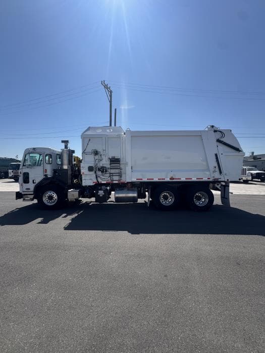 2026 Peterbilt 520 — photo 4