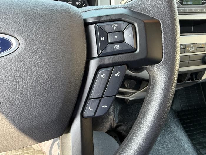 2027 Ford F-750 — photo 23