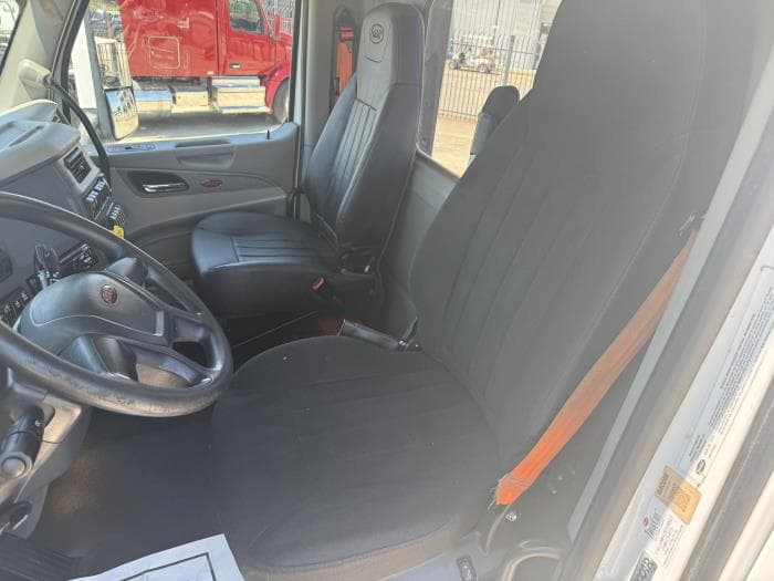 2020 Peterbilt 579 — photo 10