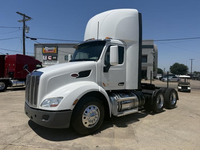 2020 Peterbilt 579