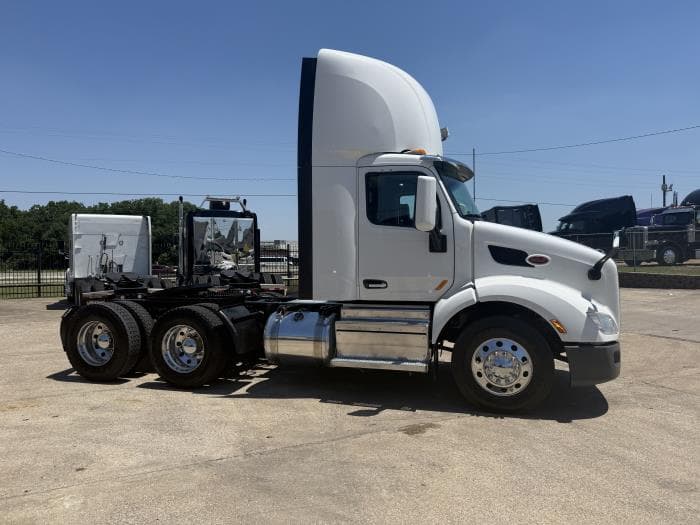 2020 Peterbilt 579 — photo 19