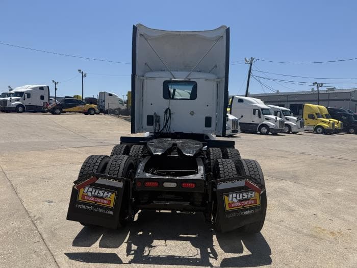 2020 Peterbilt 579 — photo 27