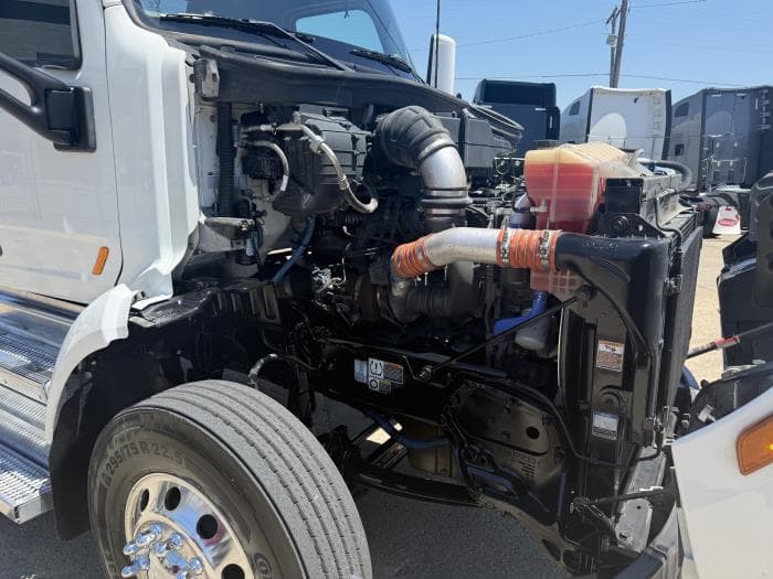 2020 Peterbilt 579 — photo 36