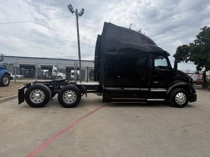 2022 Peterbilt 579 — photo 29