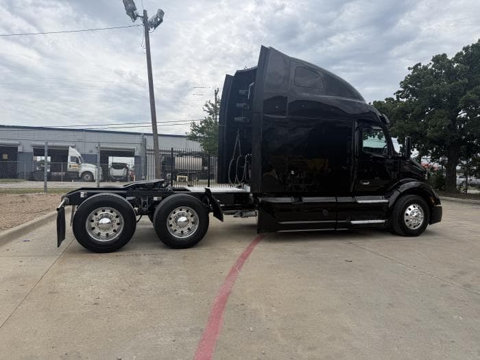 2022 Peterbilt 579 — photo 30