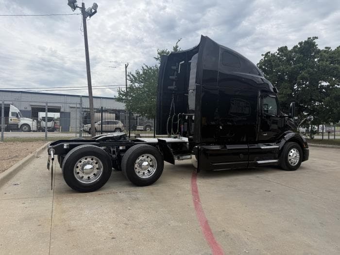 2022 Peterbilt 579 — photo 31