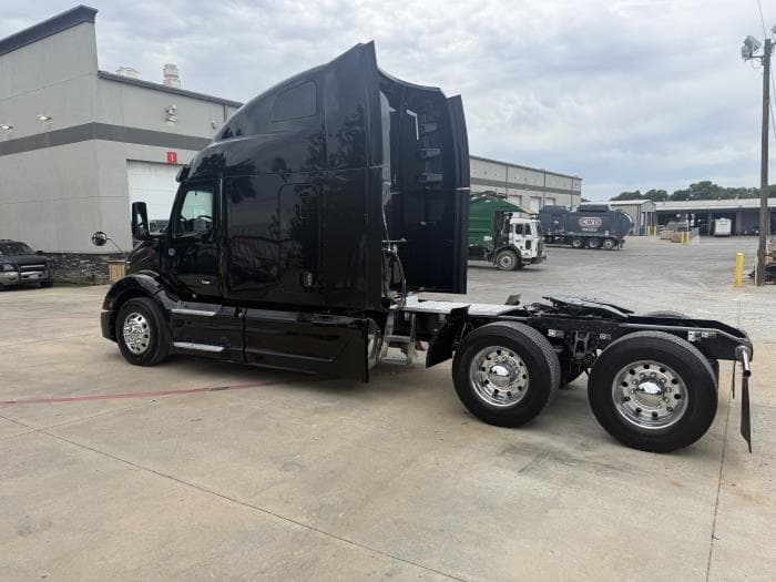 2022 Peterbilt 579 — photo 42