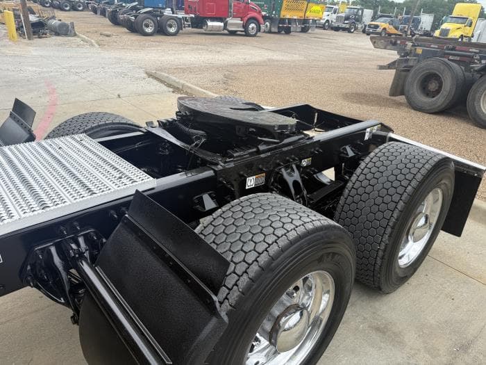2022 Peterbilt 579 — photo 47