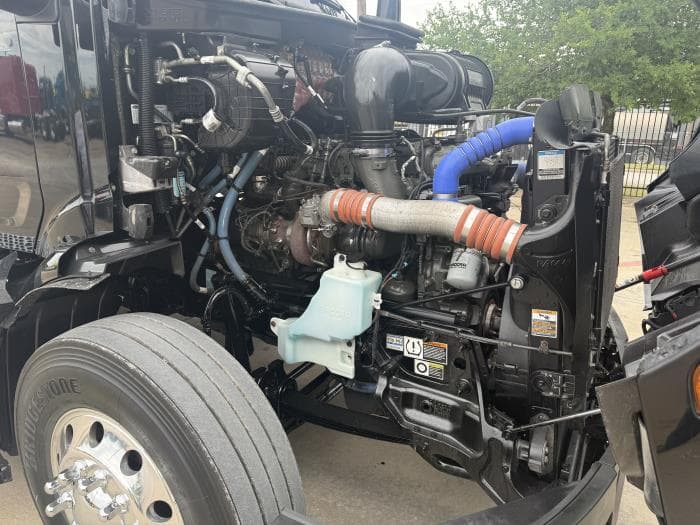 2022 Peterbilt 579 — photo 50