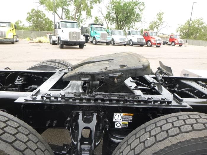 2023 Peterbilt 579 — photo 10