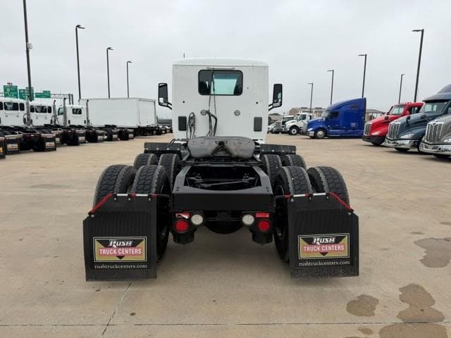 2021 Peterbilt 579 in Fort Worth, TX — photo 7